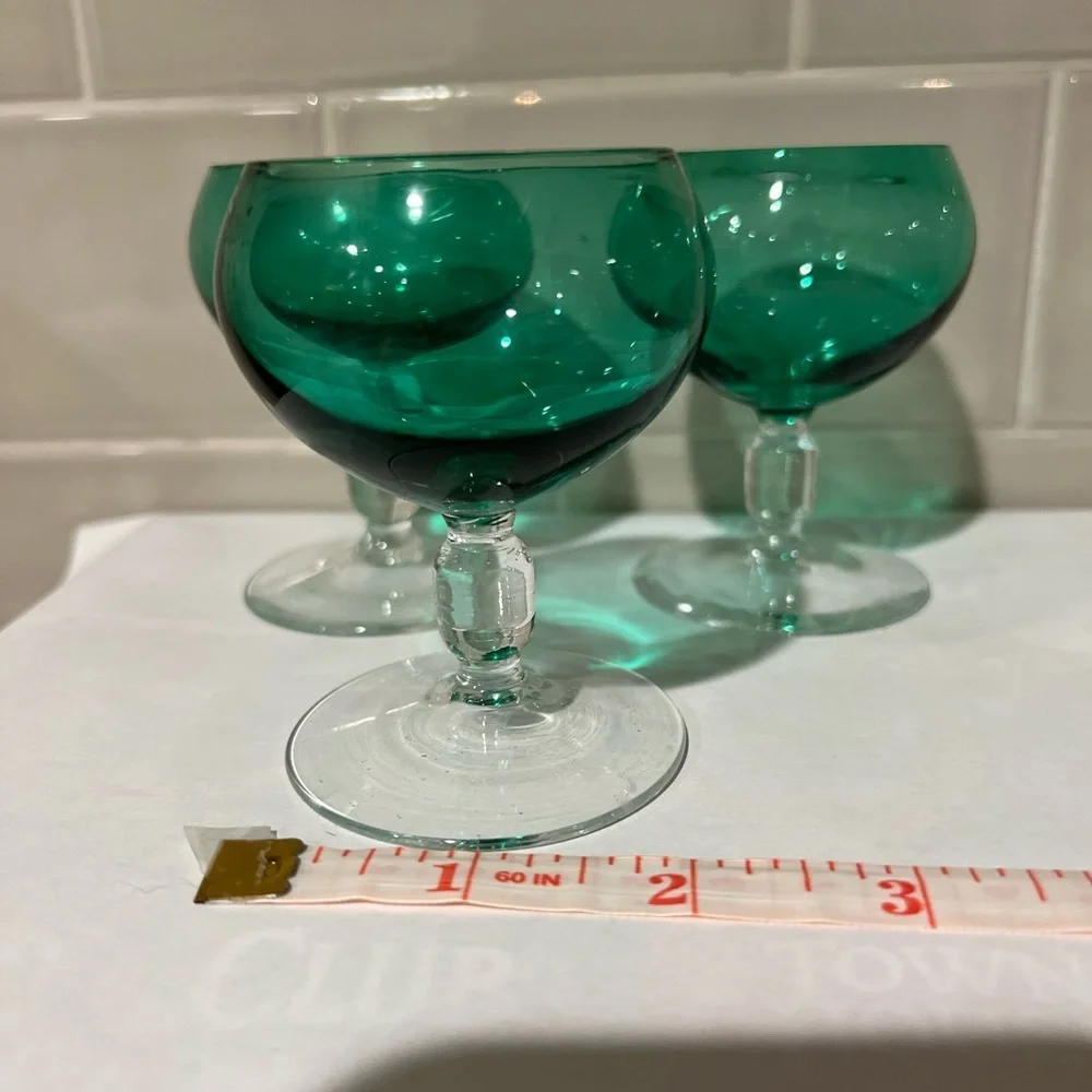 Mid century, Green glass, A lot of 4, clear stem small shot/ sip glasses